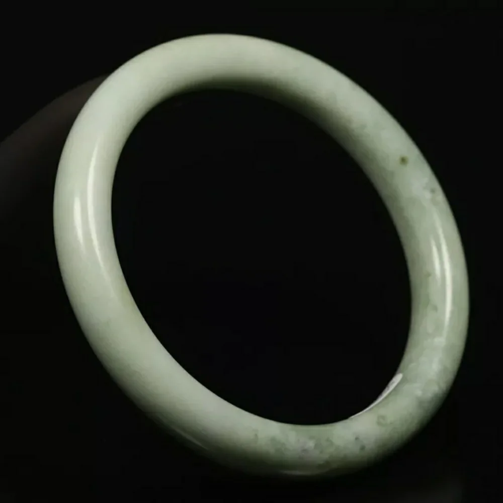 Natural Green Chinese Guizhou Jade Jadeite Quartz Gemstone Bangle Bracelet